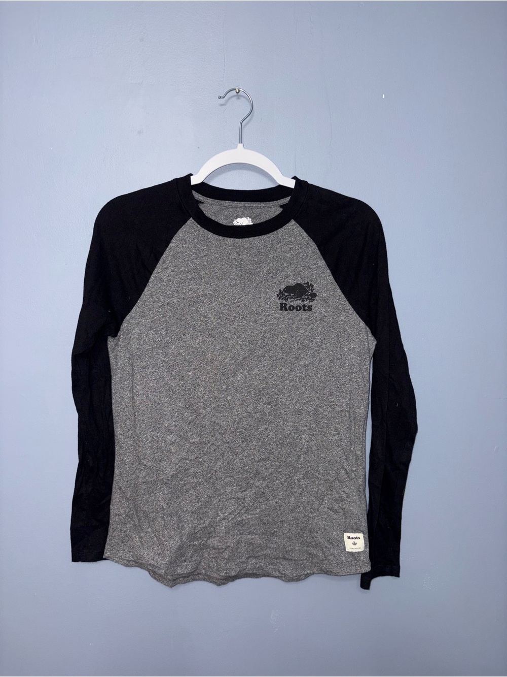 Roots | Gray Longsleeve | Size XS